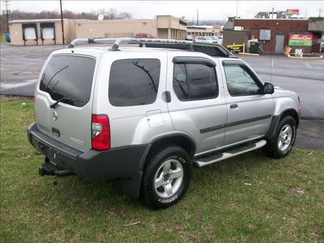 Nissan Xterra 2004 photo 2