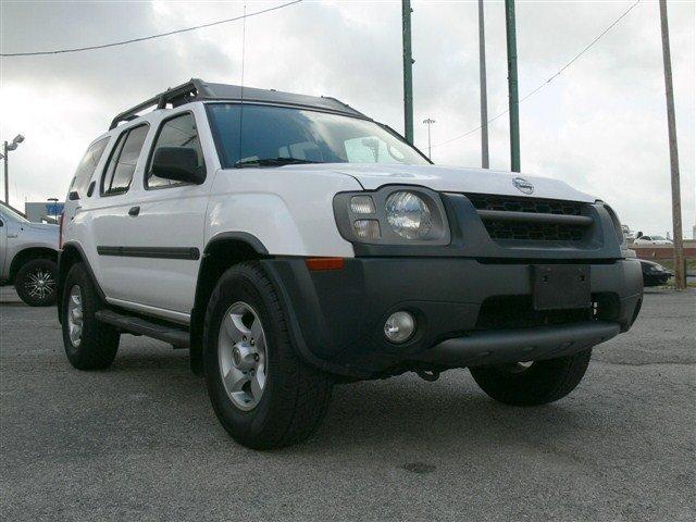 Nissan Xterra 2004 photo 2