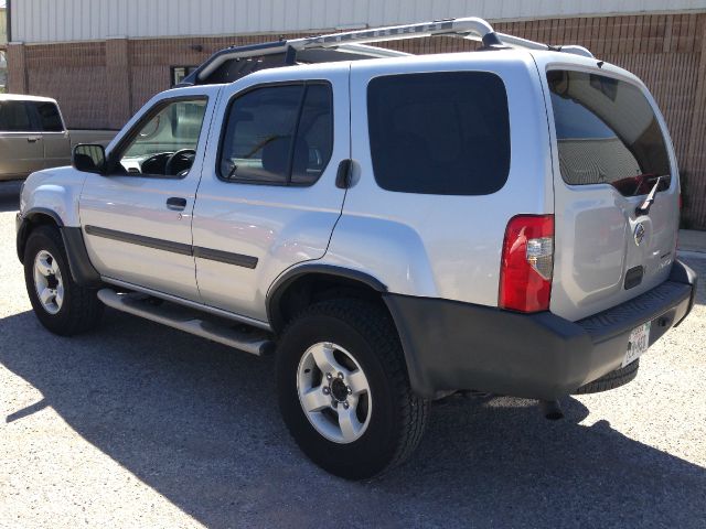 Nissan Xterra 2004 photo 2