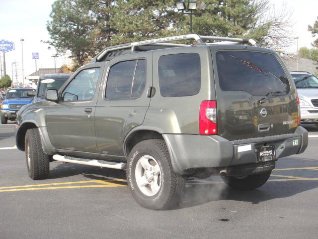 Nissan Xterra 2004 photo 2