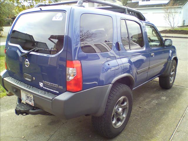 Nissan Xterra 2004 photo 2