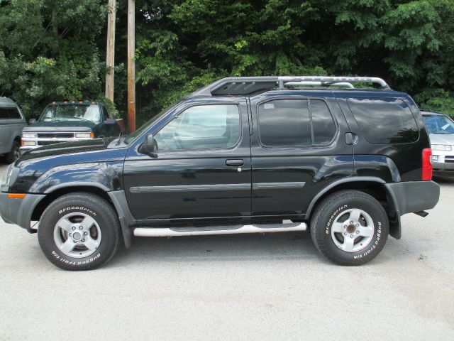 Nissan Xterra 2004 photo 2