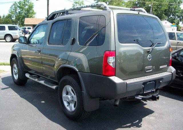 Nissan Xterra 2004 photo 2