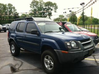 Nissan Xterra AWD W/leatherroof (7pass) SUV