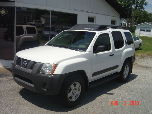 Nissan Xterra 2005 photo 2