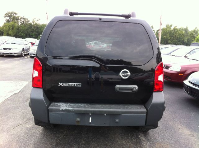 Nissan Xterra 2005 photo 2