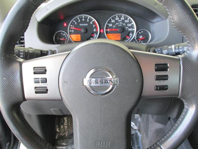 Nissan Xterra 2005 photo 2