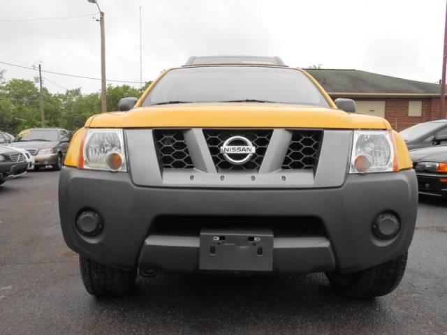 Nissan Xterra SE SUV