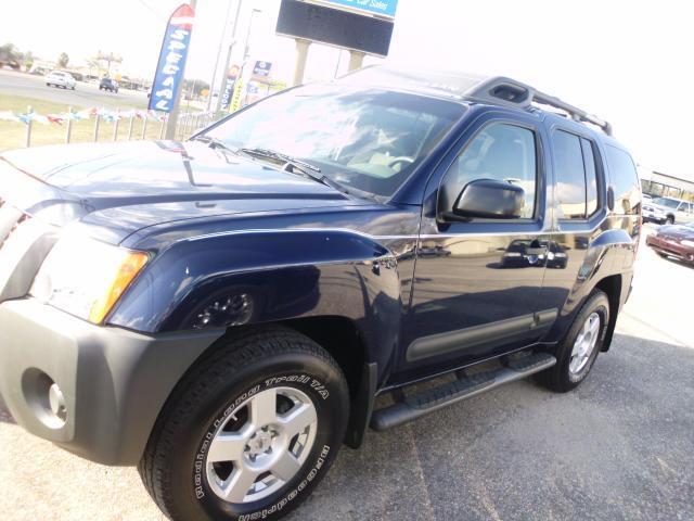 Nissan Xterra Touring-res Sport Utility