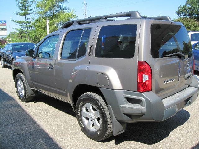 Nissan Xterra EXL V-6 SUV