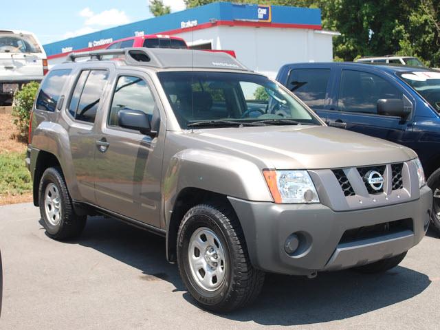 Nissan Xterra XR Sport Utility