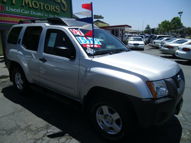 Nissan Xterra Ram 3500 Diesel 2-WD SUV