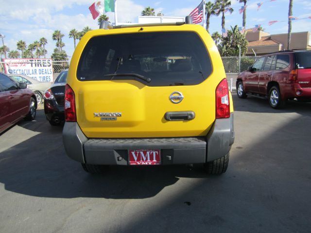 Nissan Xterra 325ci RWD SUV