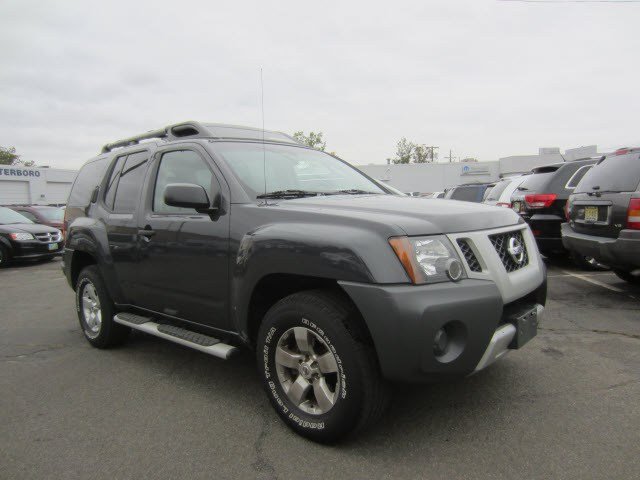 Nissan Xterra Touring-res Unspecified