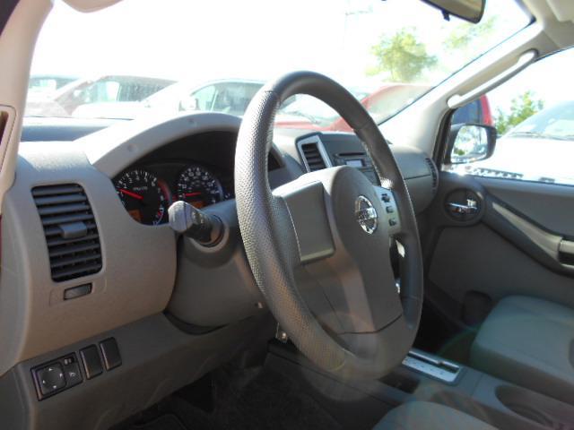 Nissan Xterra 2012 photo 2