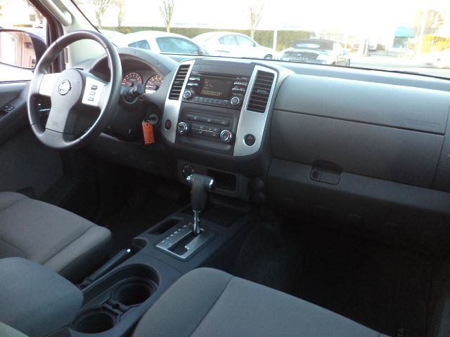 Nissan Xterra 2013 photo 1