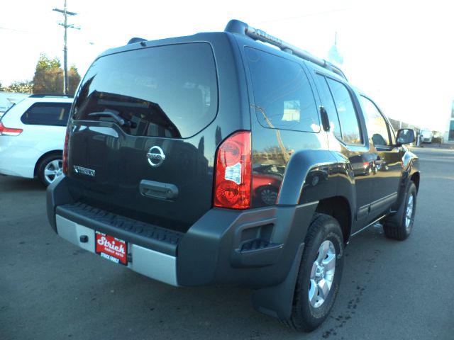 Nissan Xterra 2013 photo 2