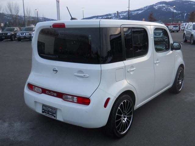 Nissan cube 2009 photo 2