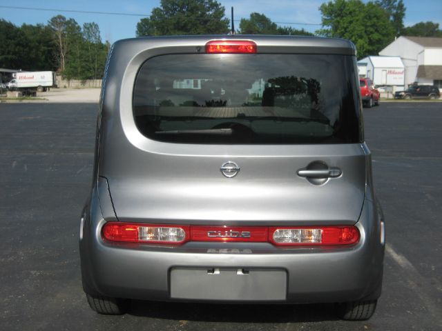 Nissan cube 2009 photo 24