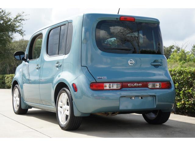 Nissan cube 2009 photo 2