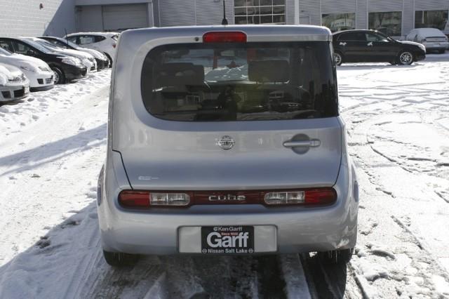 Nissan cube 2009 photo 4