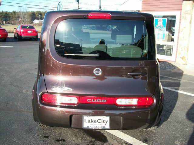 Nissan cube 2009 photo 4