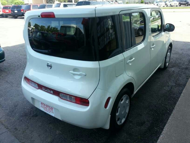 Nissan cube 2010 photo 1