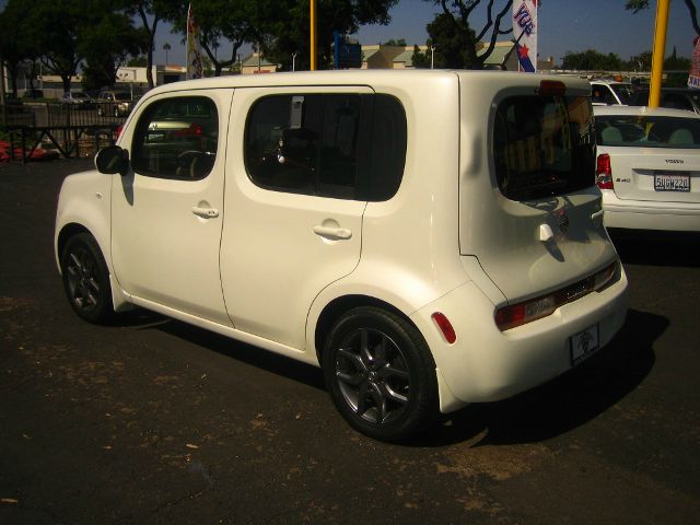 Nissan cube 2010 photo 7