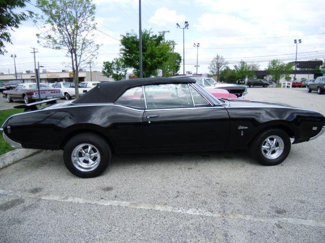 Oldsmobile 442 1968 photo 3