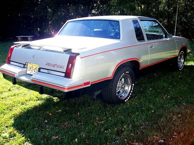 Oldsmobile 442 1984 photo 3