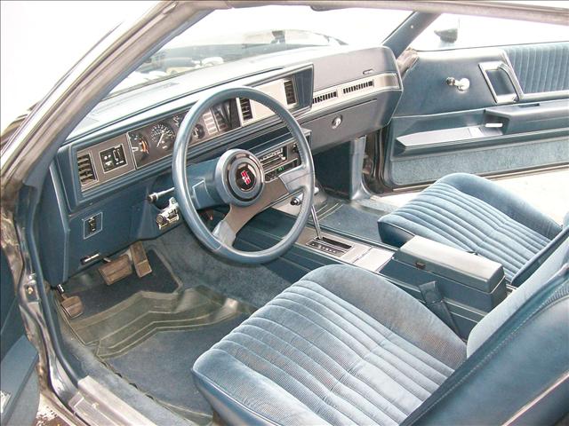 Oldsmobile 442 1987 photo 4