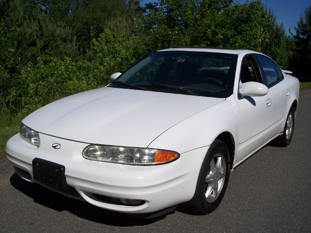 Oldsmobile Alero 1999 photo 3