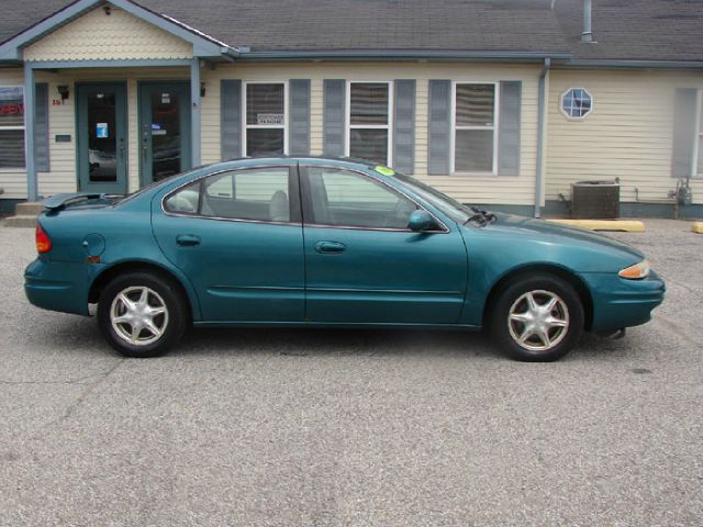 Oldsmobile Alero 1999 photo 5