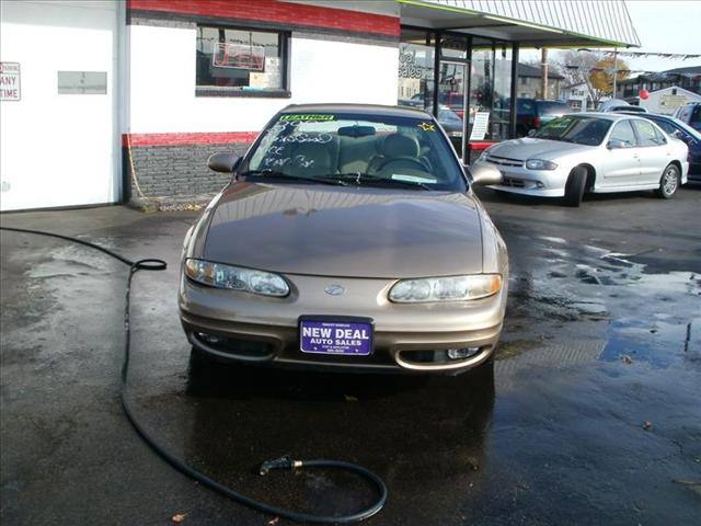 Oldsmobile Alero 1999 photo 1