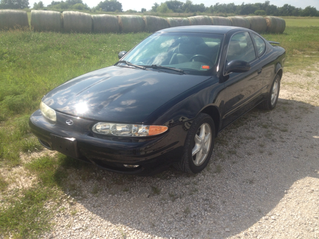 Oldsmobile Alero 1999 photo 4