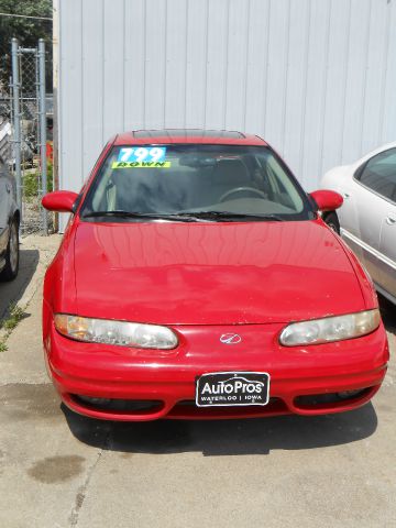 Oldsmobile Alero 1999 photo 3