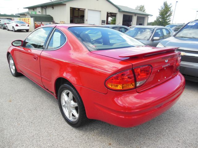 Oldsmobile Alero 1999 photo 4