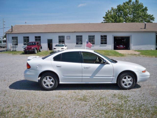 Oldsmobile Alero 1999 photo 1