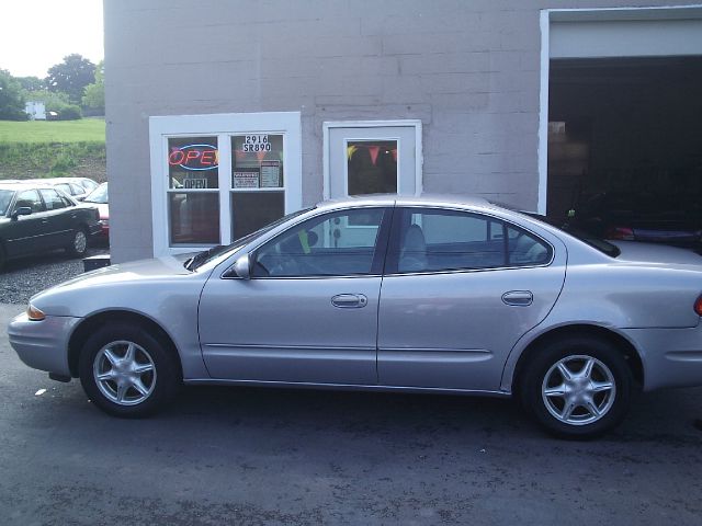 Oldsmobile Alero 1999 photo 3