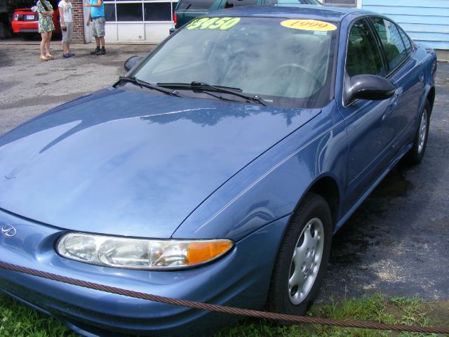 Oldsmobile Alero 1999 photo 4