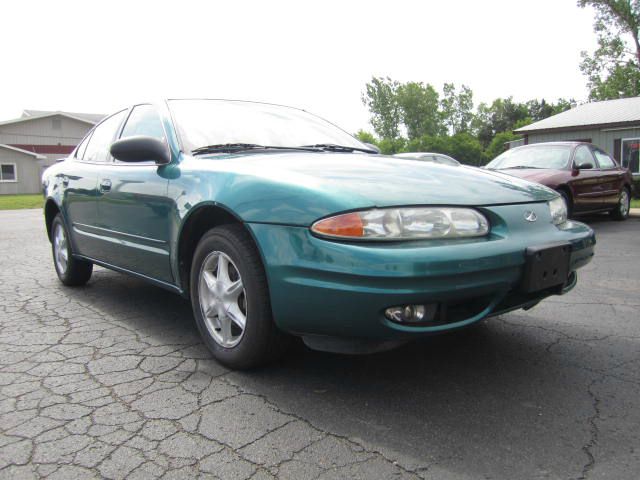 Oldsmobile Alero 1999 photo 3