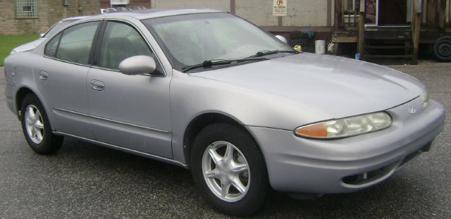 Oldsmobile Alero 1999 photo 5