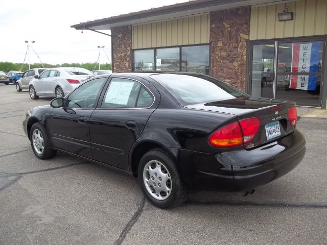 Oldsmobile Alero 1999 photo 18