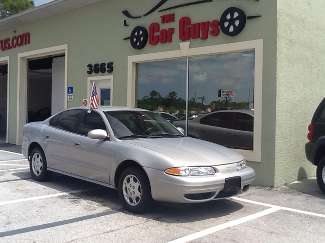 Oldsmobile Alero 2000 photo 1