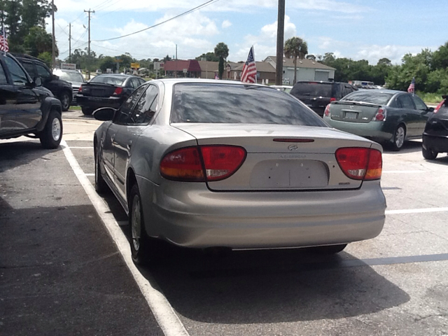 Oldsmobile Alero 2000 photo 7