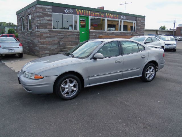 Oldsmobile Alero 2000 photo 1