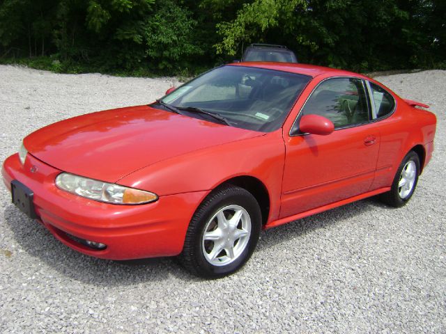 Oldsmobile Alero 2000 photo 4