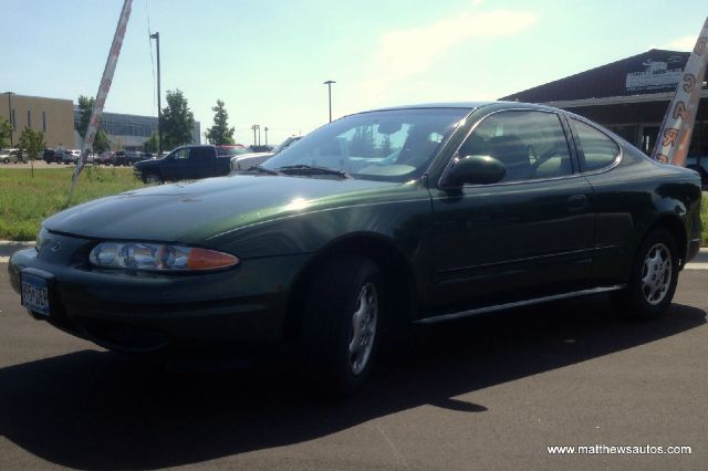 Oldsmobile Alero 2000 photo 4