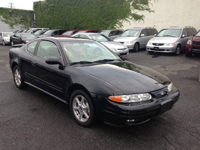 Oldsmobile Alero 2001 photo 4