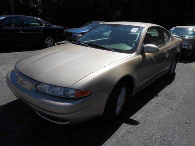 Oldsmobile Alero 2001 photo 2